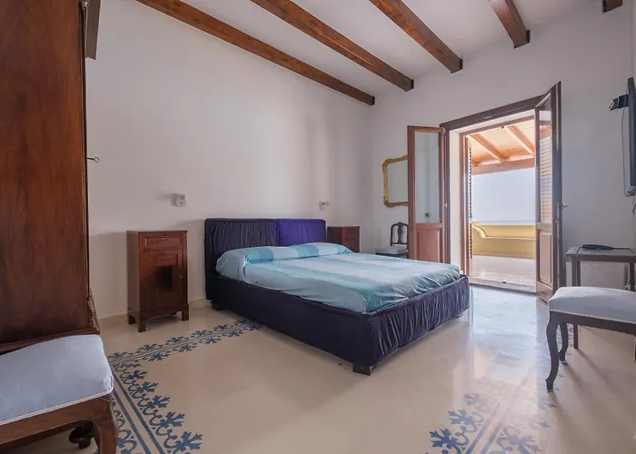 Chiara Villa *