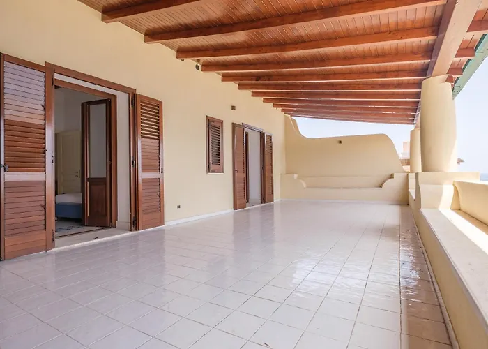 Chiara Villa